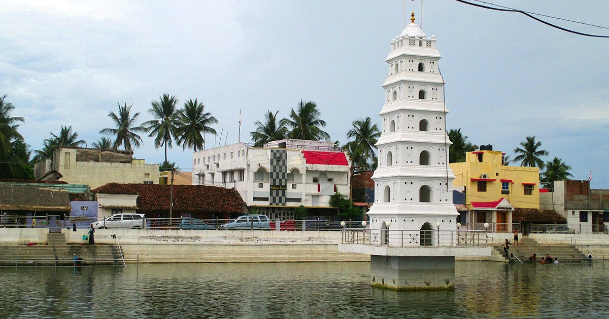 tiruchendur to nagore cab booking