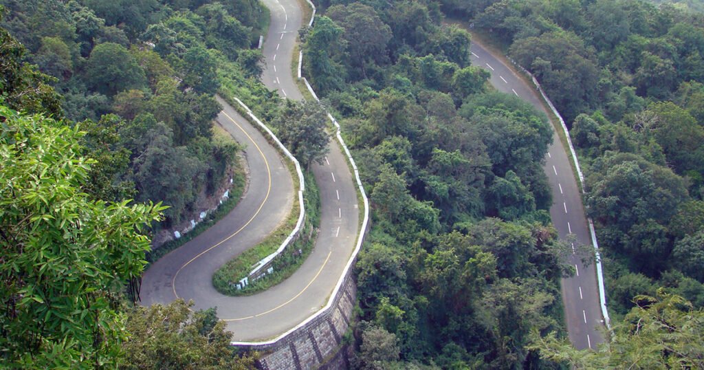 tirunelveli to valparai drop taxi